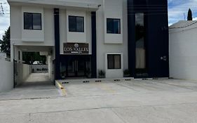 Hotel Los Valles Plus